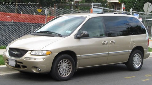 2000 CHRYSLER TOWN AND COUNTRY