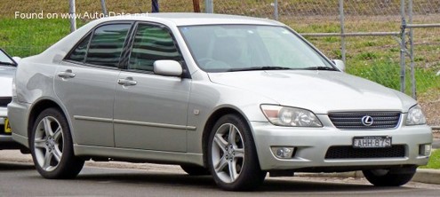 2001 Lexus IS